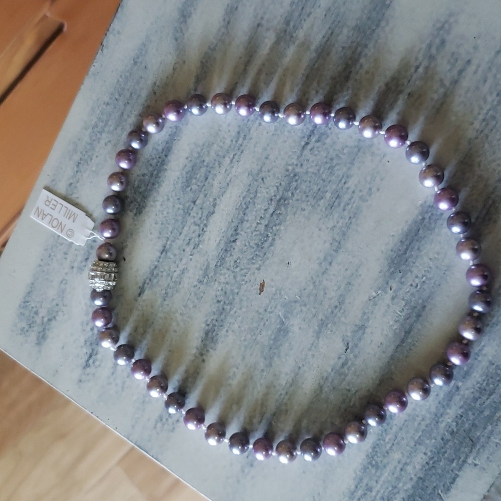Nolan Miller multicolor fashion pearl necklace - Picture 4 of 7